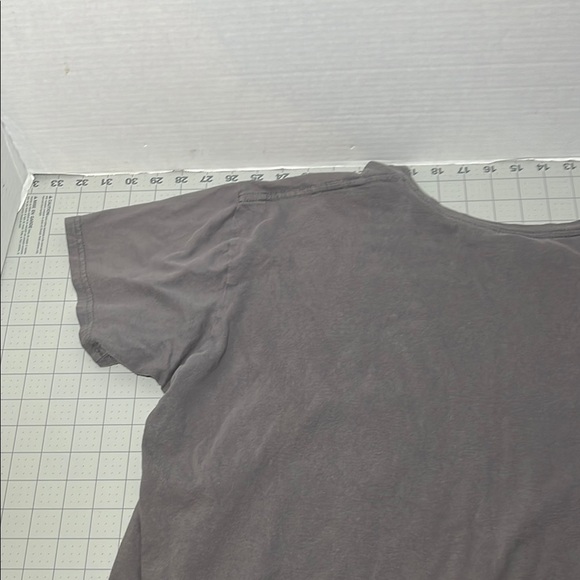 Auburn Graphic T-Shirt - Picture 7 of 9